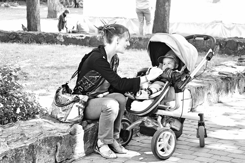 Ločeni starši: Saga okoli stikov